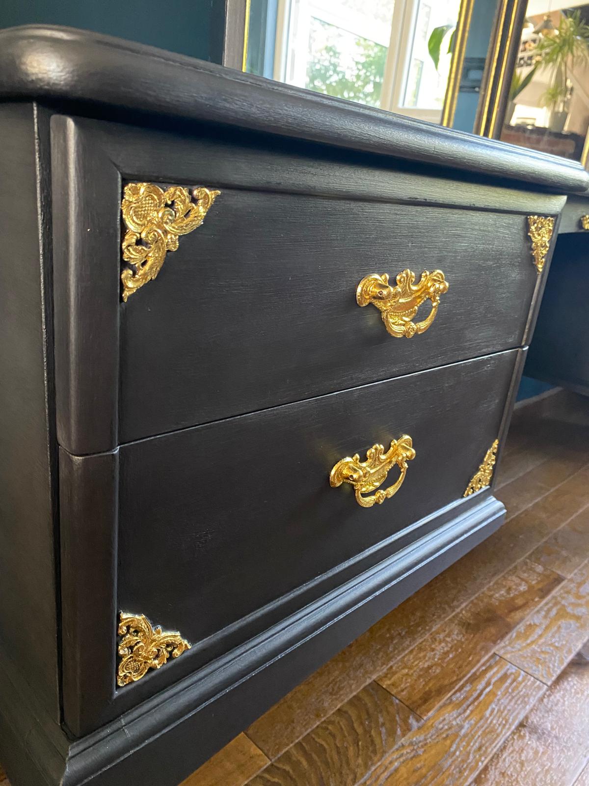 Black/Gold Dressing Table